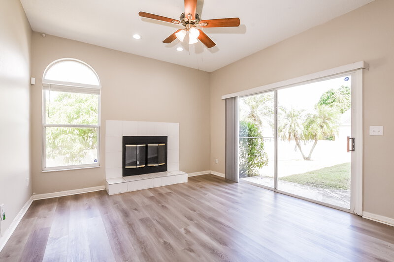 2,405/Mo, 1409 Center St Ocoee, FL 34761 Family Room View