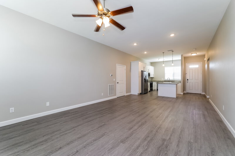 1,660/Mo, 105 Big Black Dr Poinciana, FL 34759 Living Room View 2