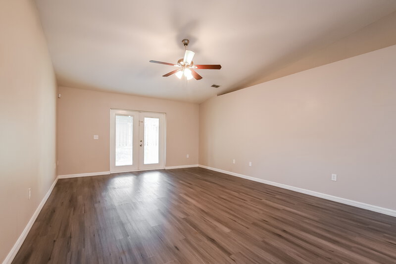 1,890/Mo, 1044 Remington Ave Eustis, FL 32726 Dining Room View