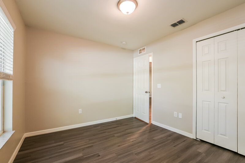 1,890/Mo, 1044 Remington Ave Eustis, FL 32726 Bedroom View 2