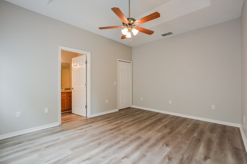 2,185/Mo, 2722 Woodstream Cir Kissimmee, FL 34743 Main Bathroom View