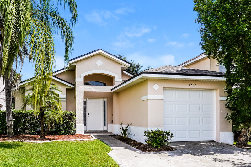 2,240/Mo, 1227 Heather Lake Dr Orlando, FL 32824 Misc View