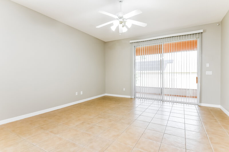 2,005/Mo, 323 Higher Combe Dr Davenport, FL 33897 Misc View 6