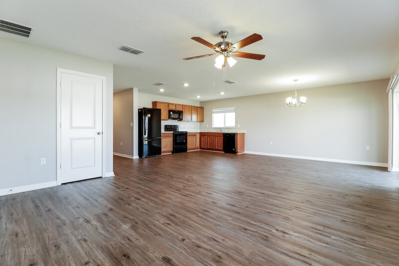1,870/Mo, 198 Sunfish Dr Winter Haven, FL 33881 Living Room View 2