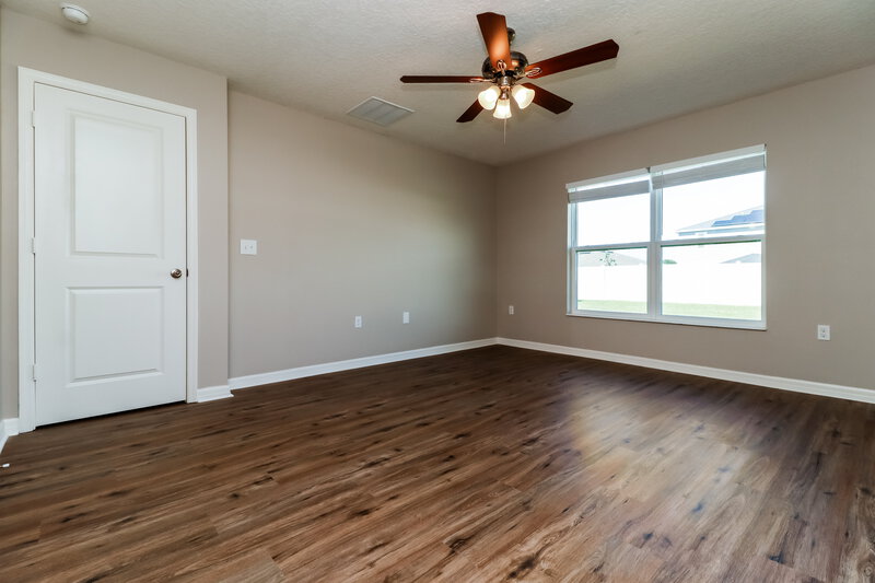 1,870/Mo, 198 Sunfish Dr Winter Haven, FL 33881 Main Bedroom View 2