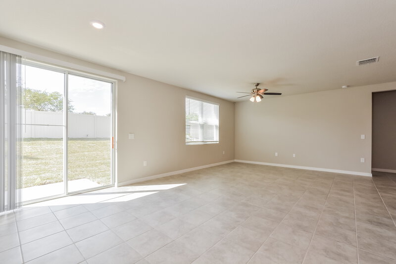 1,955/Mo, 1026 Oak Valley Drive Auburndale, FL 33823 Living Room View