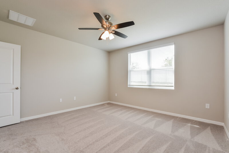 1,955/Mo, 1026 Oak Valley Drive Auburndale, FL 33823 Main Bedroom View 3