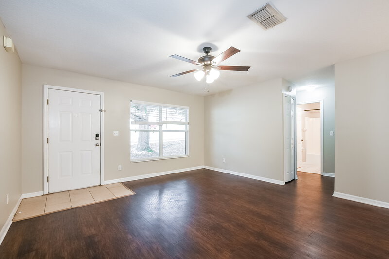 1,905/Mo, 628 Brooke Ct Clermont, FL 34711 Living Room View