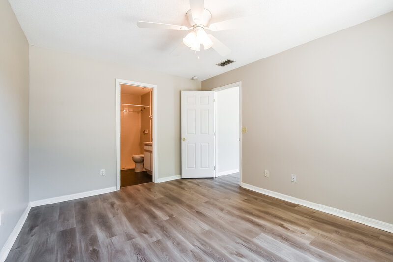 1,770/Mo, 10703 Aria Ct Clermont, FL 34711 Main Bedroom View