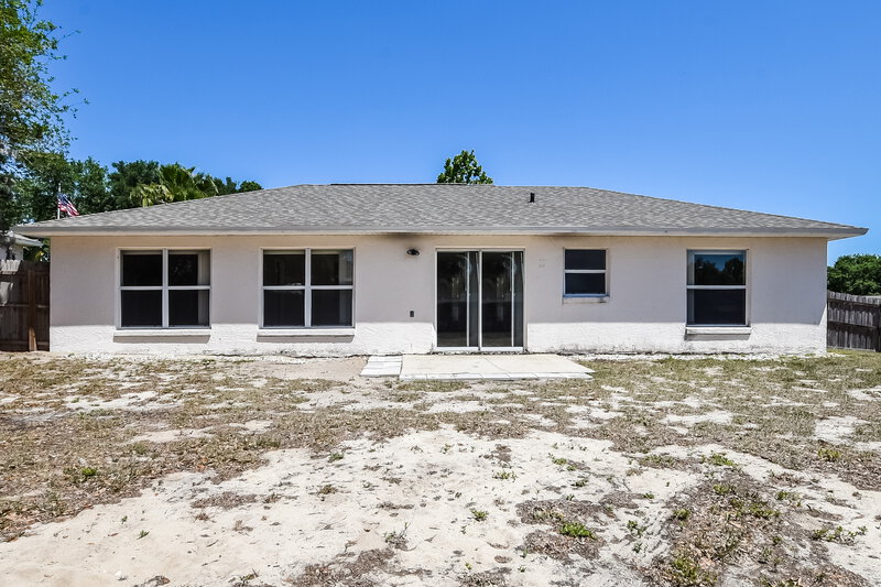 1,770/Mo, 10703 Aria Ct Clermont, FL 34711 Rear View