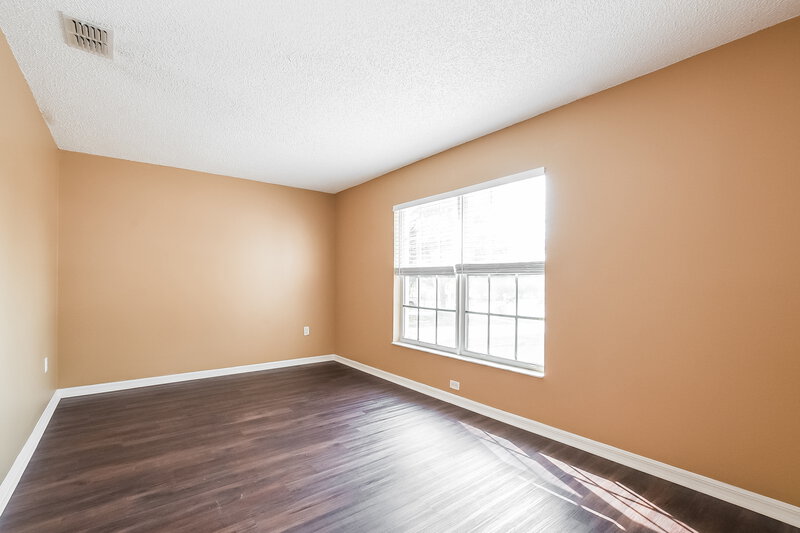 1,890/Mo, 30400 Pga Dr Sorrento, FL 32776 Living Room View