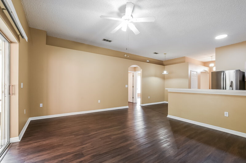 1,890/Mo, 30400 Pga Dr Sorrento, FL 32776 Dining Room View