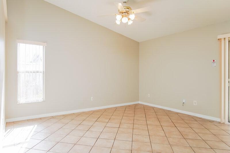 2,235/Mo, 10733 Siena Dr Clermont, FL 34711 Living Room View