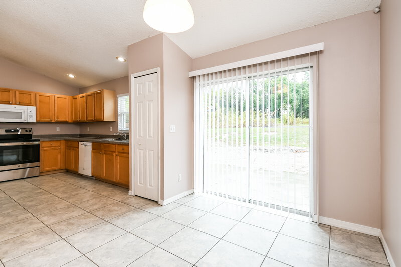 2,045/Mo, 1210 Demoiselle St Groveland, FL 34736 Dining Room View