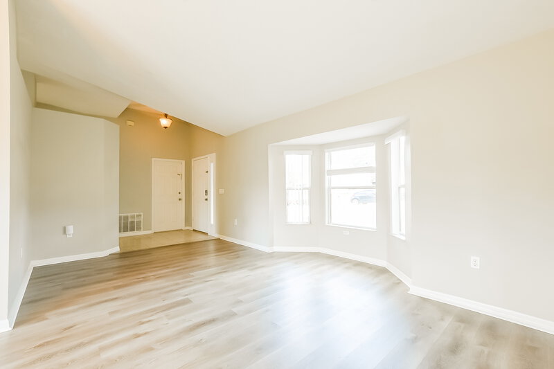 1,995/Mo, 1480 Muir Cir Clermont, FL 34711 Living Room View