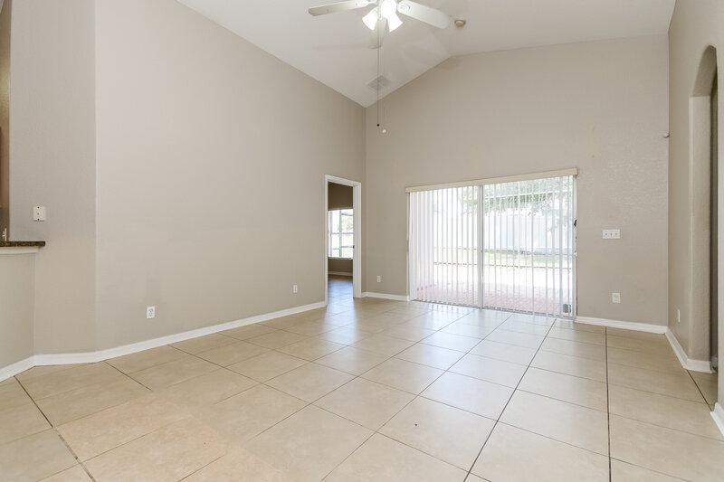 1,780/Mo, 202 Towerview Dr E Haines City, FL 33844 Living Room View