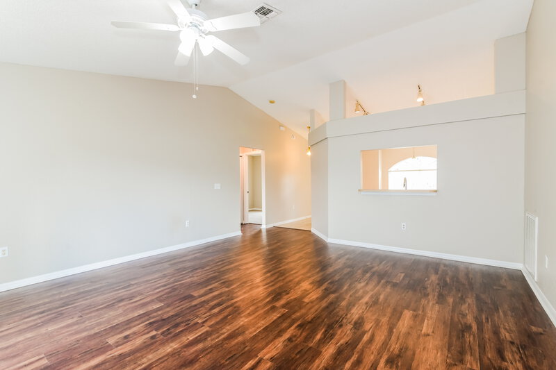 1,850/Mo, 338 Arlington Cir Haines City, FL 33844 Dining Room View