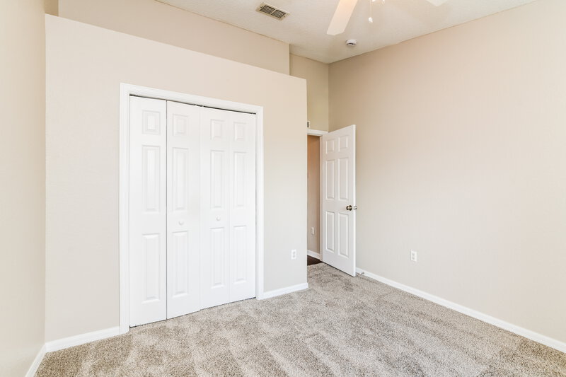 1,850/Mo, 338 Arlington Cir Haines City, FL 33844 Bedroom View 2