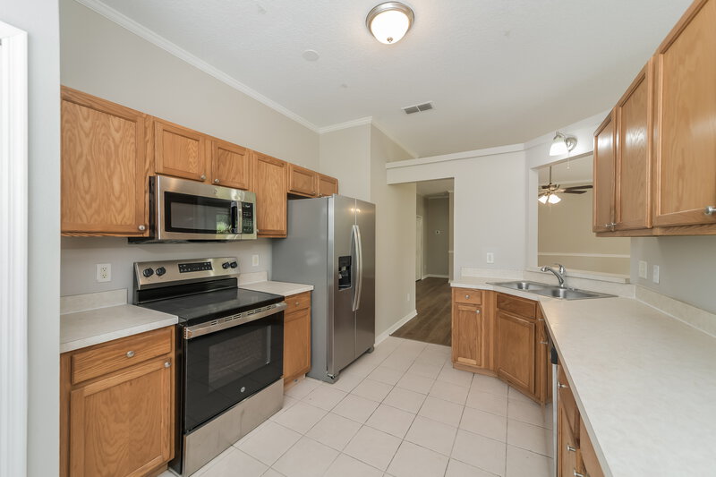 2,030/Mo, 1142 Dekleva Dr Apopka, FL 32712 Kitchen View