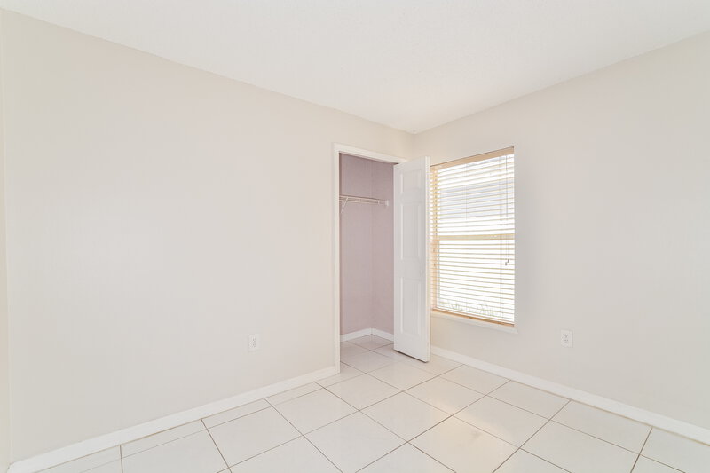 2,295/Mo, 8684 Foley Dr Orlando, FL 32825 Bedroom View 2