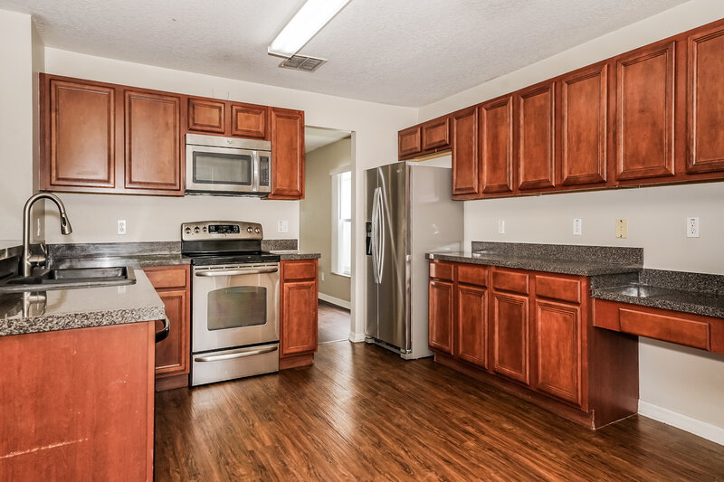 5,180/Mo, 321 Willowbay Ridge St Sanford, FL 32771 Kitchen View