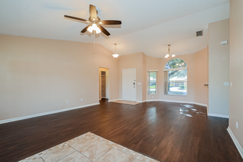 2,140/Mo, 1451 Stoneywood Way Apopka, FL 32712 Living Room View