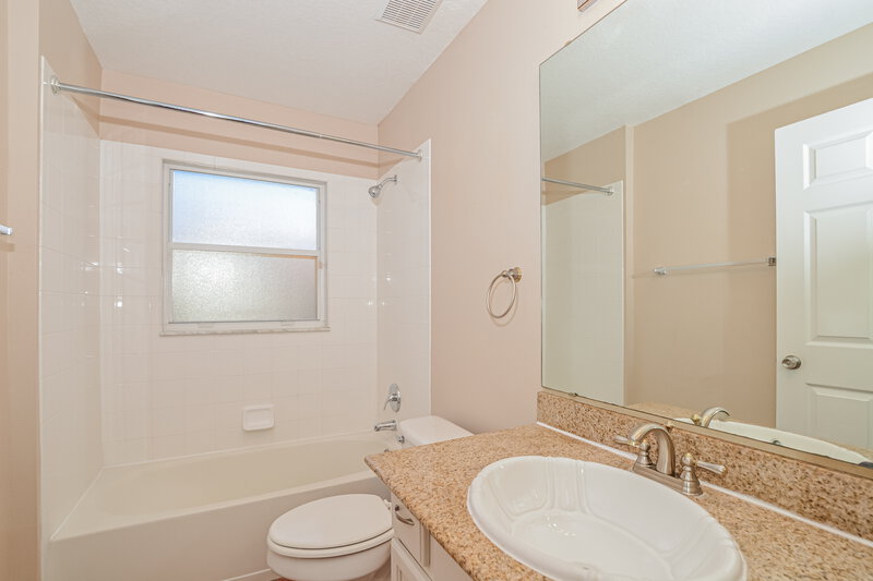 2,140/Mo, 1451 Stoneywood Way Apopka, FL 32712 Bathroom View