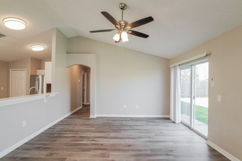 1,960/Mo, 5537 Willow Bend Trl Kissimmee, FL 34758 Living Room View