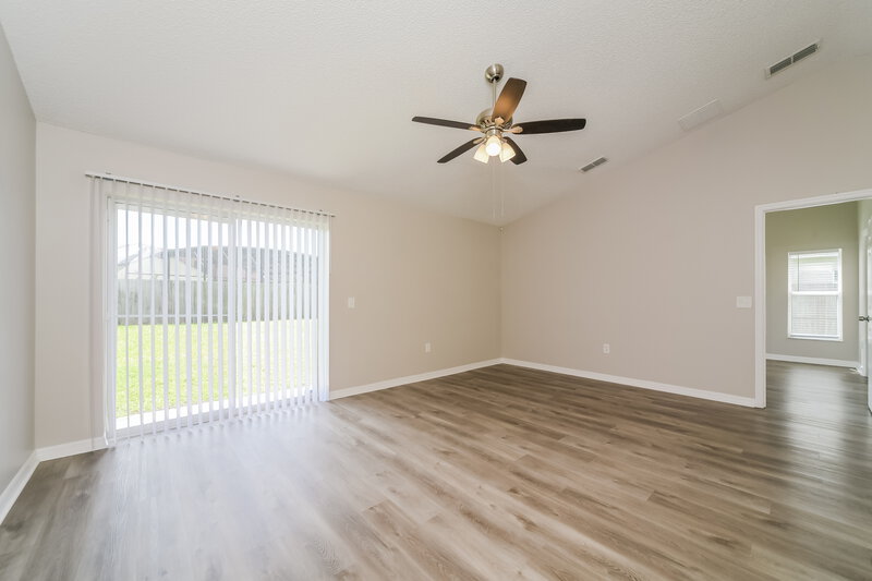 1,955/Mo, 5537 Willow Bend Trl Kissimmee, FL 34758 Living Room View 2