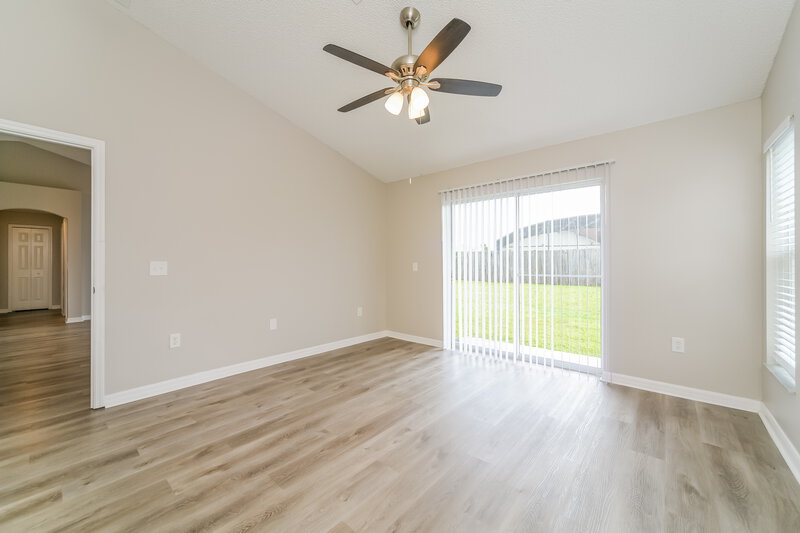 1,955/Mo, 5537 Willow Bend Trl Kissimmee, FL 34758 Main Bedroom View 2