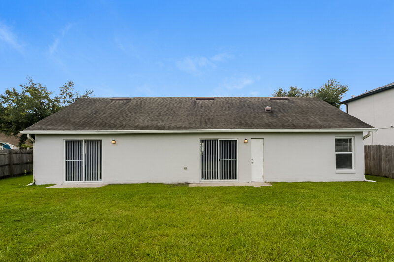 1,955/Mo, 5537 Willow Bend Trl Kissimmee, FL 34758 Rear View