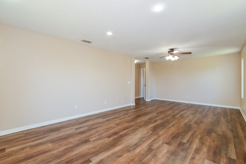 2,770/Mo, 1239 Juniper Hammock St Winter Garden, FL 34787 Main Bedroom View