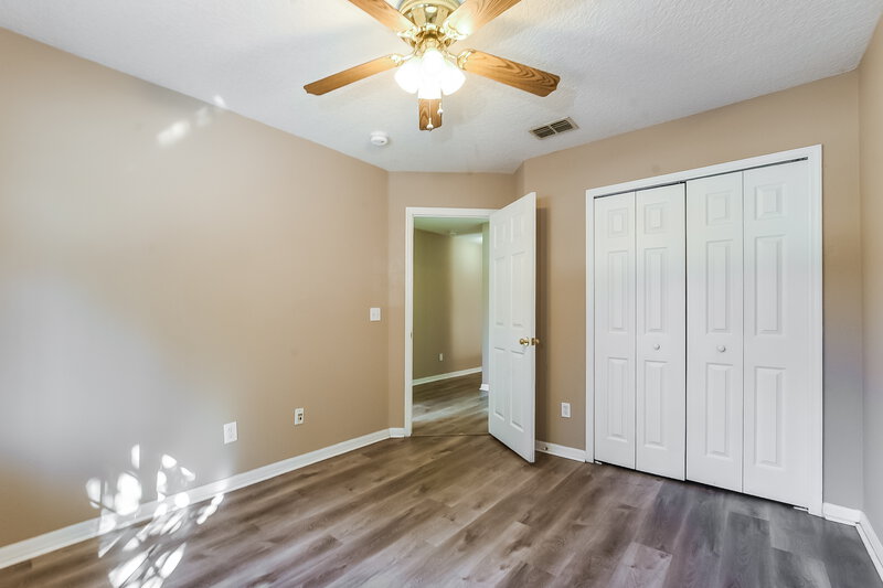 2,210/Mo, 2010 Stone Abbey Blvd Orlando, FL 32828 Bedroom View 2