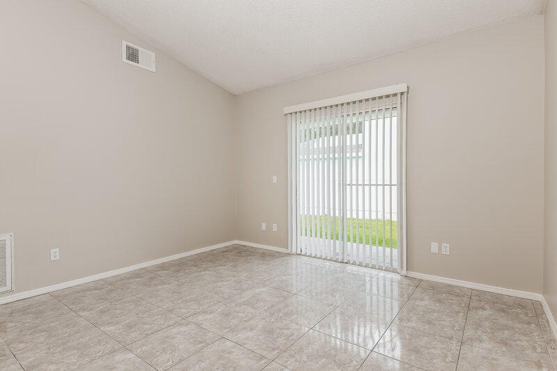2,135/Mo, 1420 Brook Hollow Dr Orlando, FL 32824 Dining Room View