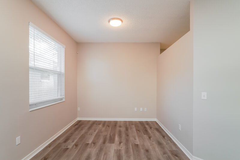 2,270/Mo, 14523 Lake Underhill Rd Orlando, FL 32828 Dining Room View