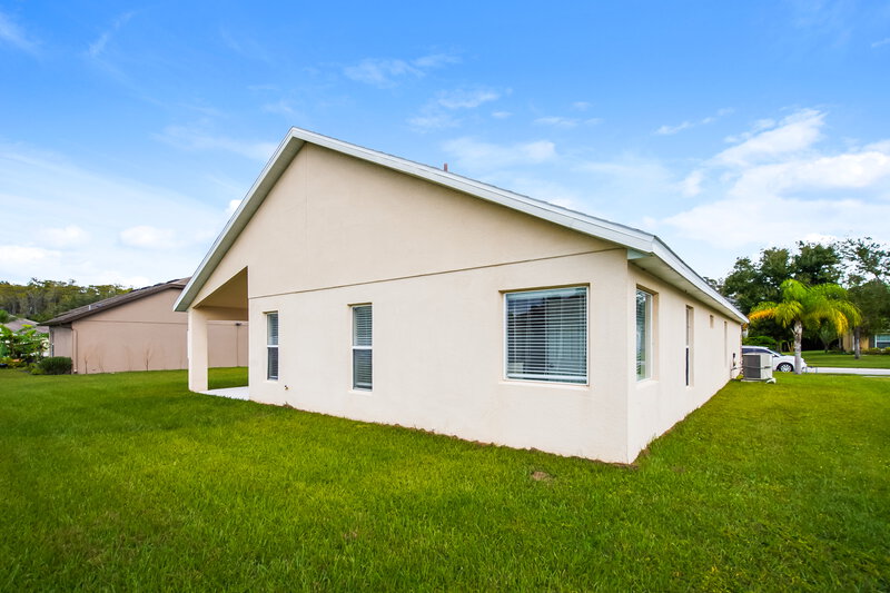 2,275/Mo, 3654 Bristol Cove Ln Saint Cloud, FL 34772 Rear View 2