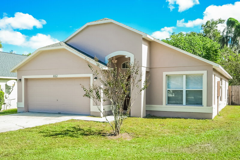 2,140/Mo, 652 Sitka Ct Apopka, FL 32703 Front View