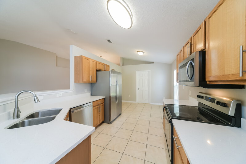 2,290/Mo, 2338 Andrews Valley Dr Kissimmee, FL 34758 Kitchen View
