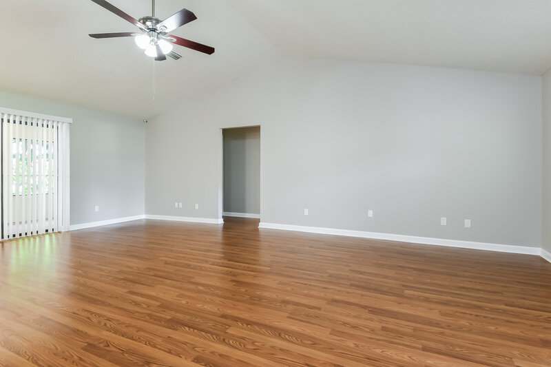 3,760/Mo, 10416 Calle de Flores Dr Clermont, FL 34711 Living Room View