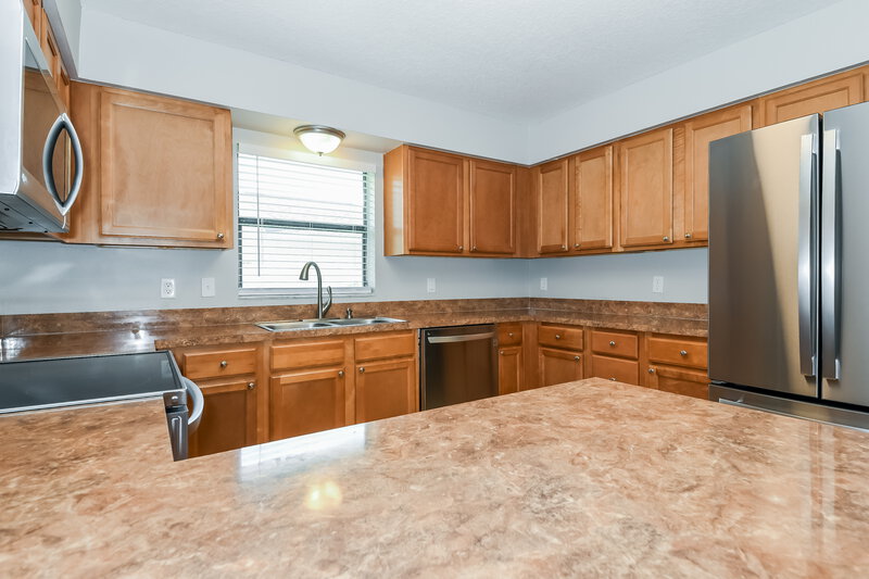 3,760/Mo, 10416 Calle de Flores Dr Clermont, FL 34711 Kitchen View