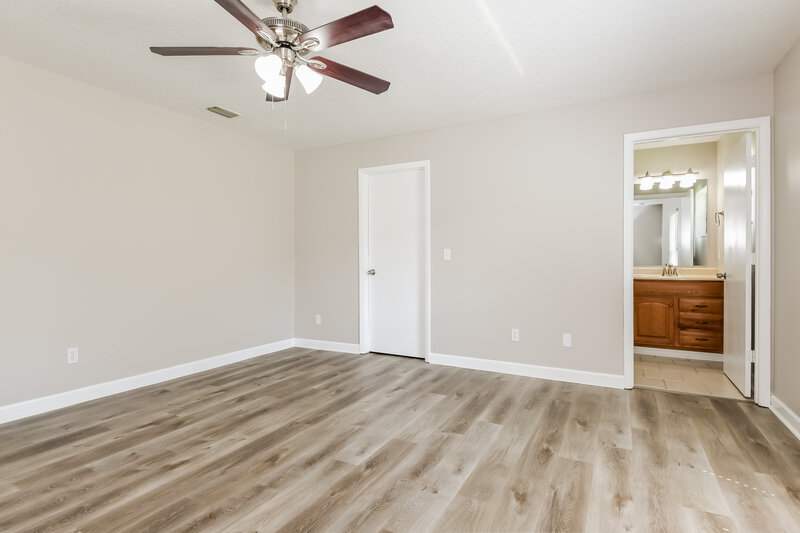 3,760/Mo, 10416 Calle de Flores Dr Clermont, FL 34711 Main Bedroom View 2