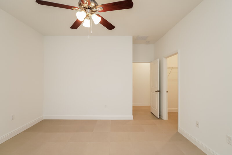 1,775/Mo, 634 Robin Ln Poinciana, FL 34759 Main Bedroom View