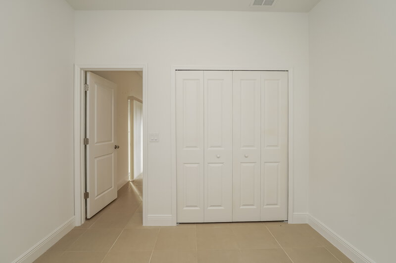 1,775/Mo, 634 Robin Ln Poinciana, FL 34759 Bedroom View