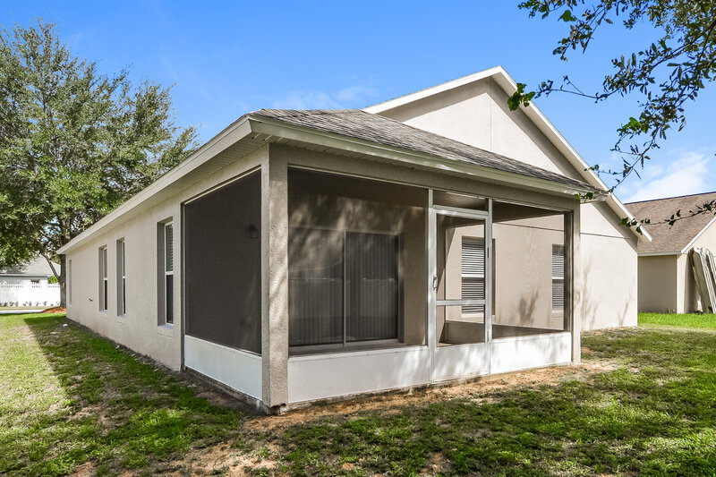 3,040/Mo, 3991 Hillingdon Rd Tavares, FL 32778 Rear View 3