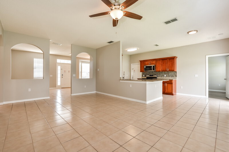 2,335/Mo, 2721 Woodstream Cir Kissimmee, FL 34743 Family Room View 2