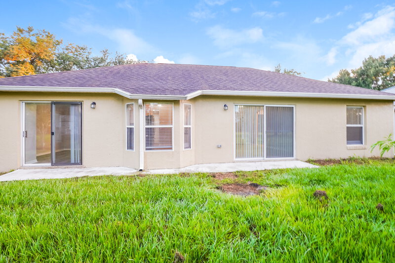 2,140/Mo, 1080 Gary Dr Saint Cloud, FL 34772 Rear View