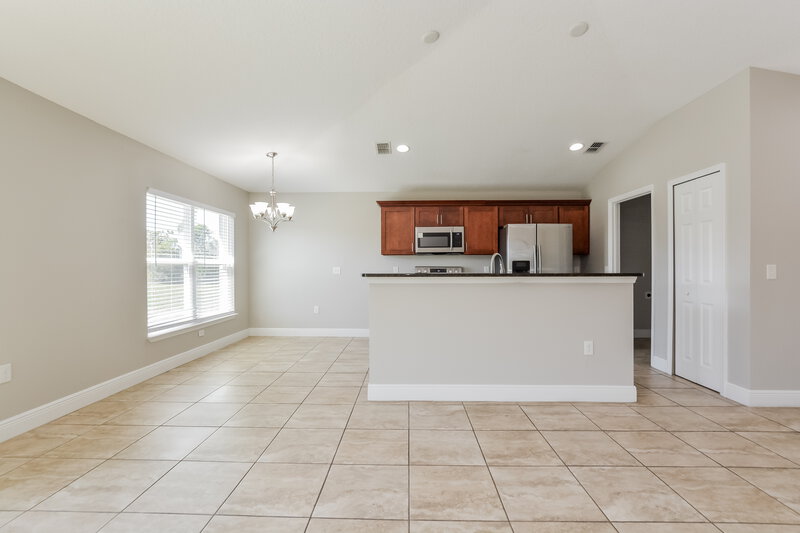 1,590/Mo, 42 Magnolia Blossom Ln Poinciana, FL 34759 Living Room View 3