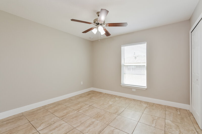 1,590/Mo, 42 Magnolia Blossom Ln Poinciana, FL 34759 Main Bedroom View