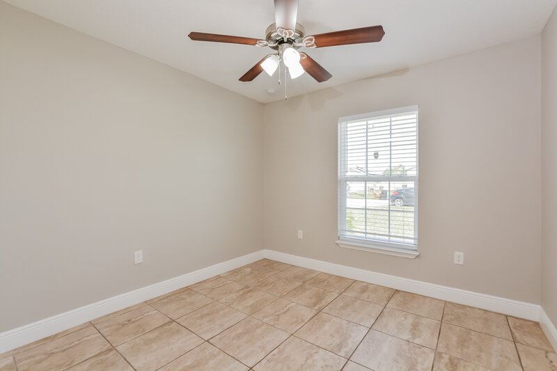 1,590/Mo, 42 Magnolia Blossom Ln Poinciana, FL 34759 Bedroom View