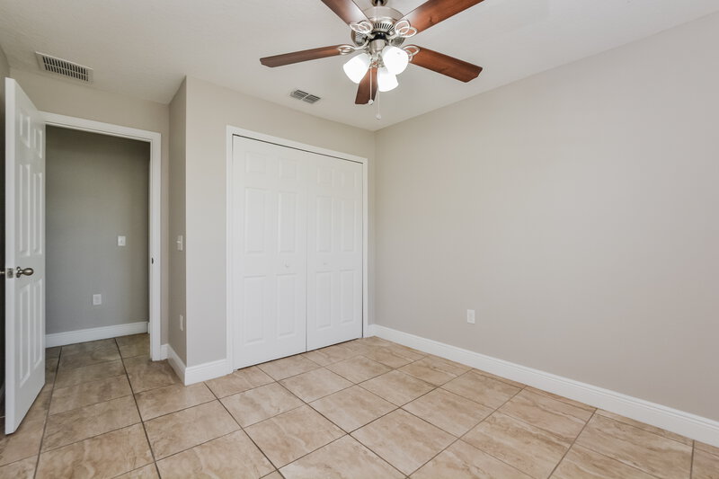 1,590/Mo, 42 Magnolia Blossom Ln Poinciana, FL 34759 Bedroom View 2